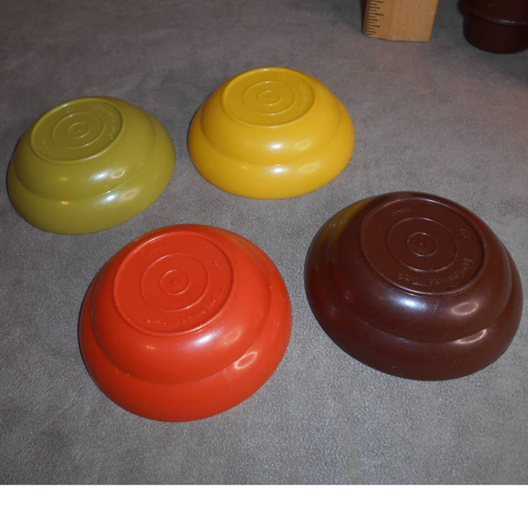 Tupperware Toys TupperToys Mini Serve-It Cup, Mugs & Bowls Pretend Kitchen - Picture 10 of 10